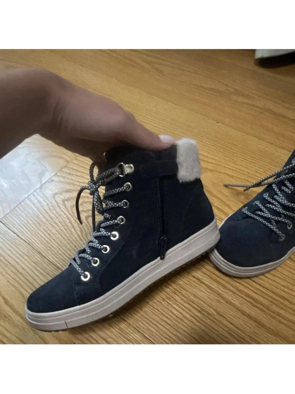Geox Reapira Sz 4 Girls Navy Leather Faux-Fur Trim High-Top Sneakers Zipper Side